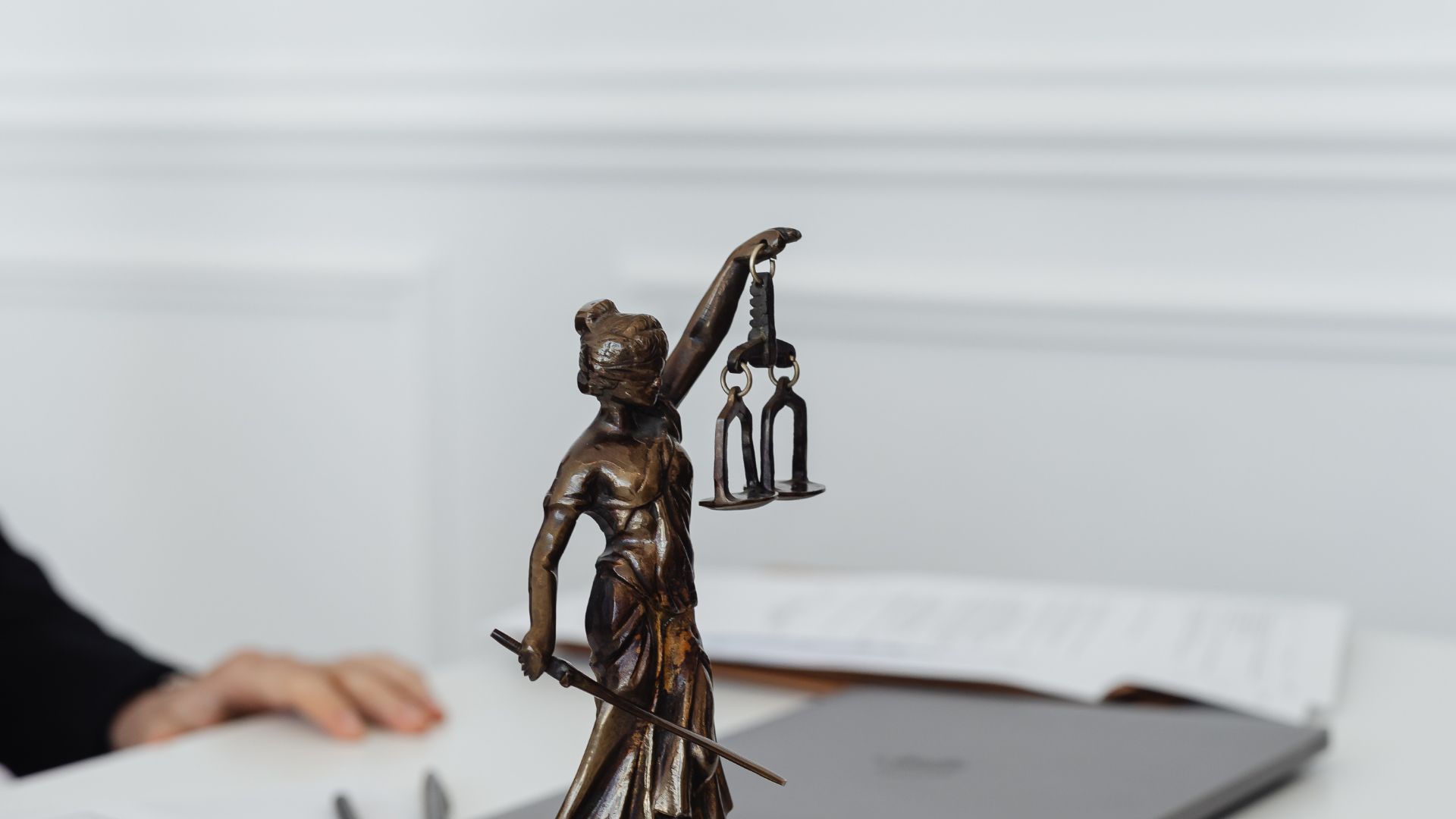 Contact Fathers' Rights Lawyer in Georgia E.N. Banks-Ware